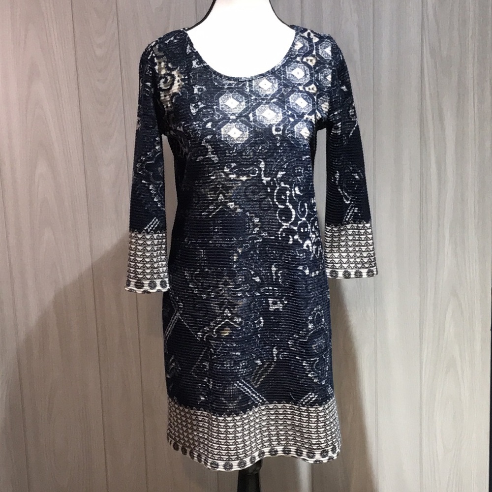 Orange Creek knee length 3/4 sleeve dress size small